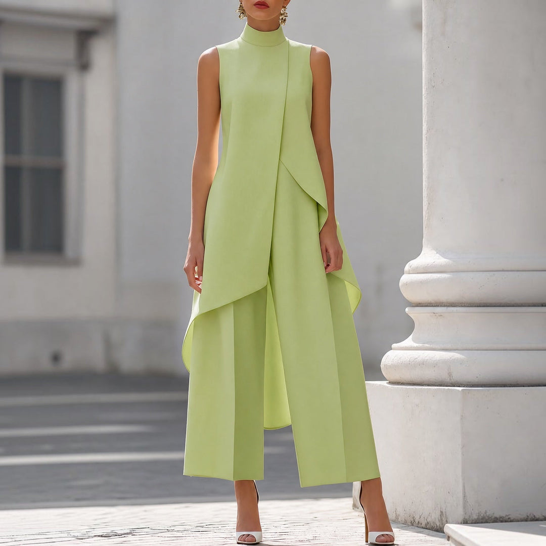 Mabyla | Eleganter Anzug mit drapiertem Oberteil und hohem Kragen