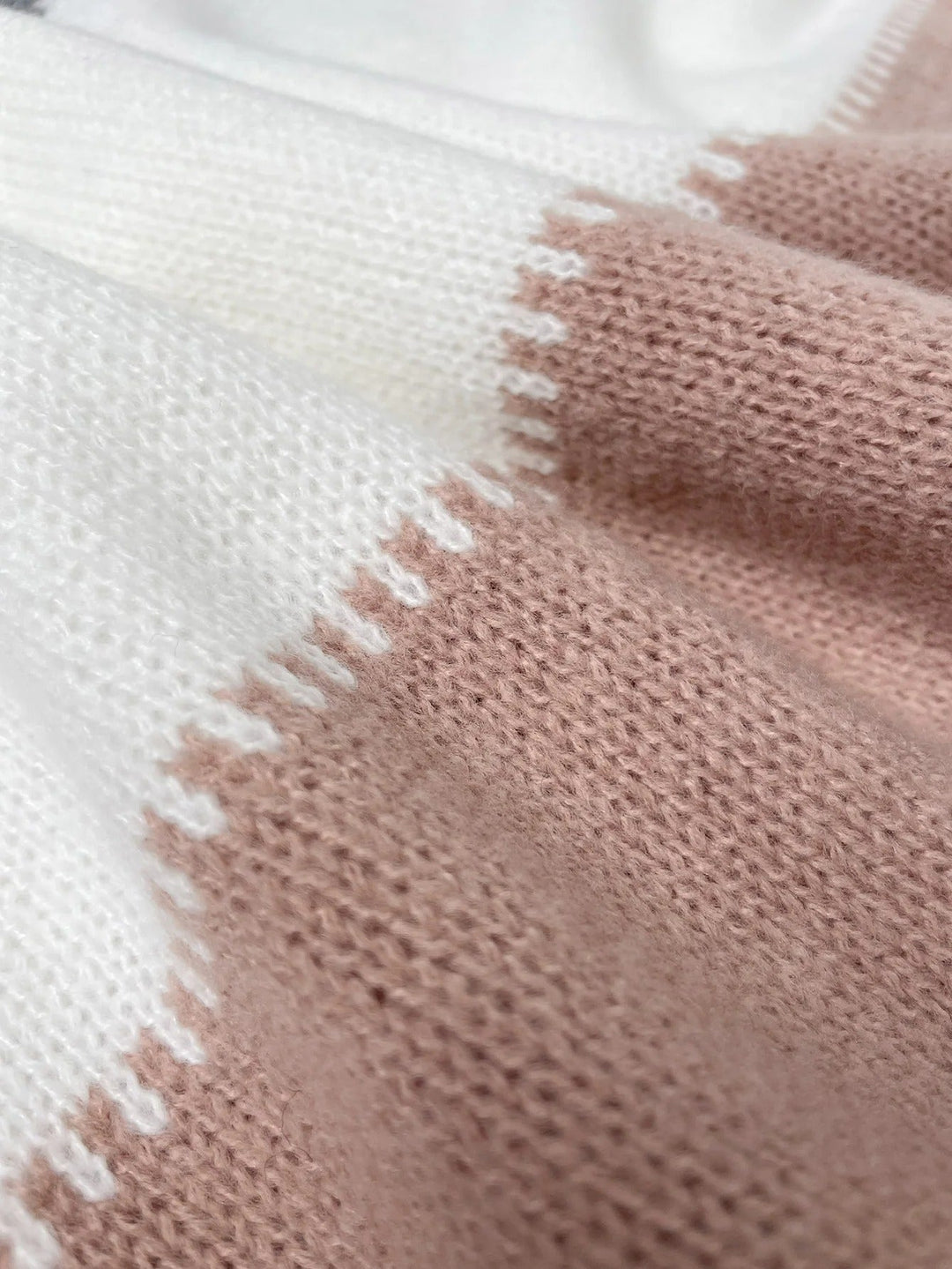 Averie | Cozy Pullover