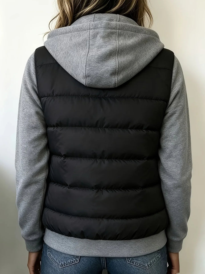 Mabyla | Wattierte Colorblock-Jacke mit Kapuze für Damen