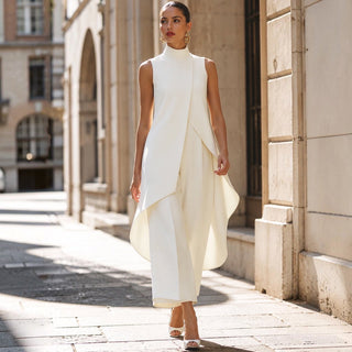 Mabyla | Eleganter Anzug mit drapiertem Oberteil und hohem Kragen