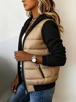 Mabyla | Wattierte Colorblock-Jacke mit Kapuze für Damen