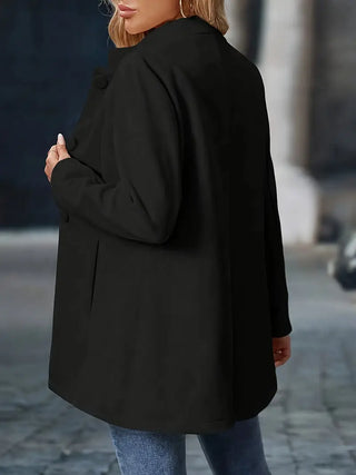 Carys | Mittellange Geknöpfte Jacke