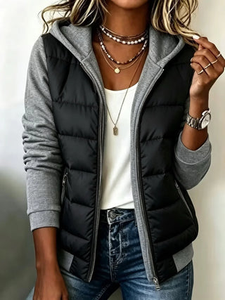 Mabyla | Wattierte Colorblock-Jacke mit Kapuze für Damen
