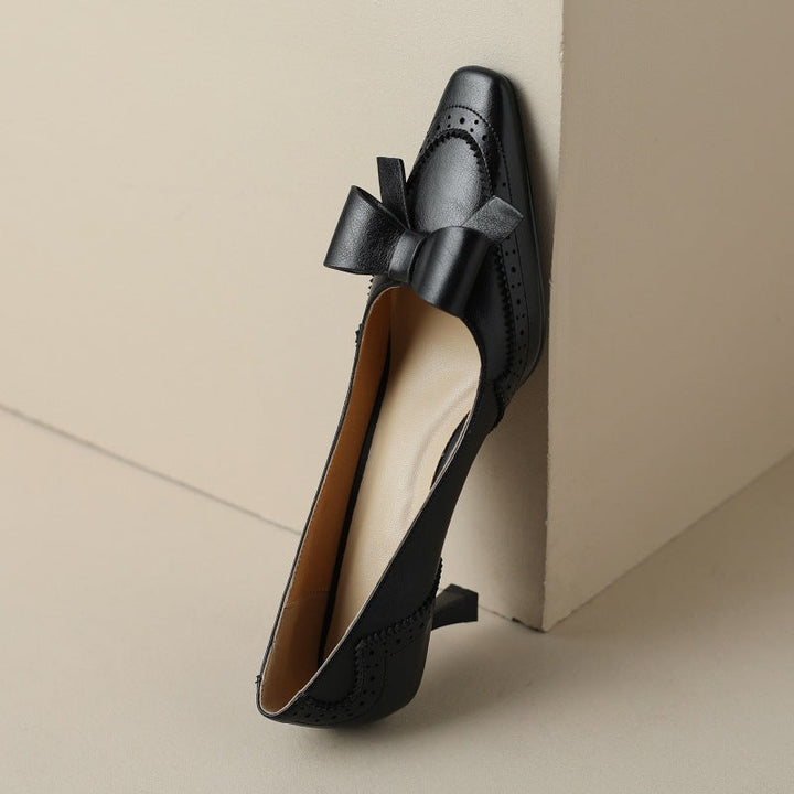 Célora Lederband-Pumps