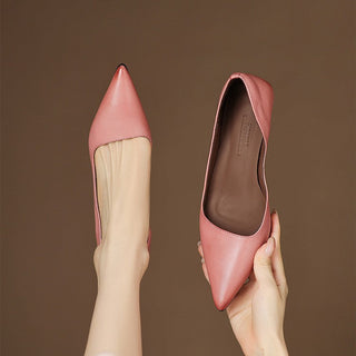 Orlisse Leder Kitten Heel Pumps