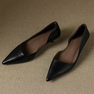 Orlisse Leder Kitten Heel Pumps
