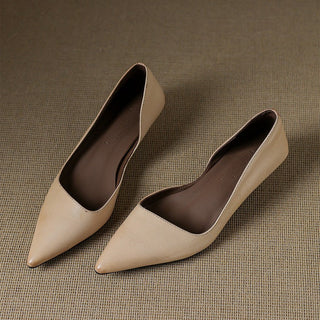 Orlisse Leder Kitten Heel Pumps