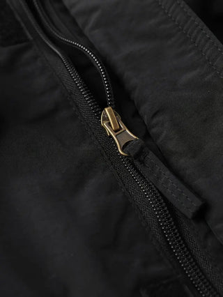 Evra | 2-in-1 Windjacke mit integrierten Handwärmern