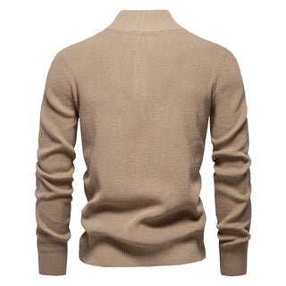 Konrad | Stilvolles Herrenpullover mit Knopfdesign
