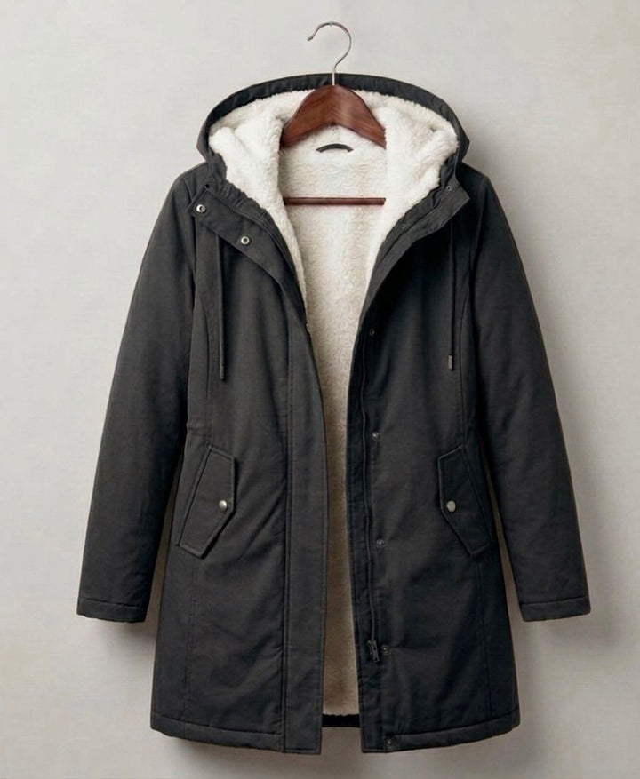 Mabyla | Warmer Mantel mit Sherpa-Futter und Kapuze für Damen