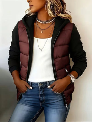 Mabyla | Wattierte Colorblock-Jacke mit Kapuze für Damen