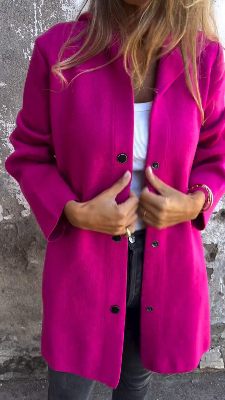 Adriana | Strickjacke mit Knöpfen und Kapuze