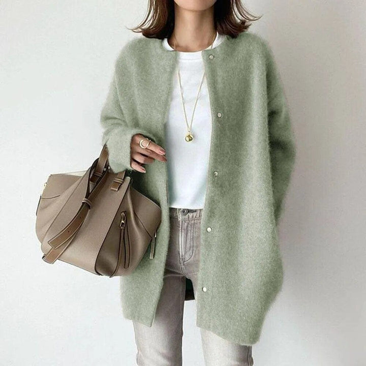 Leonie | Strickjacke mit Knopfdetails