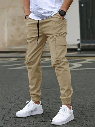 David | Entspannter Cargo-Jogger