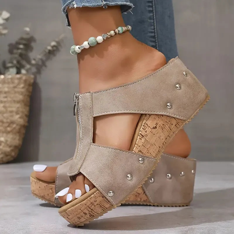 Gigi - Stylische Keilsandalen